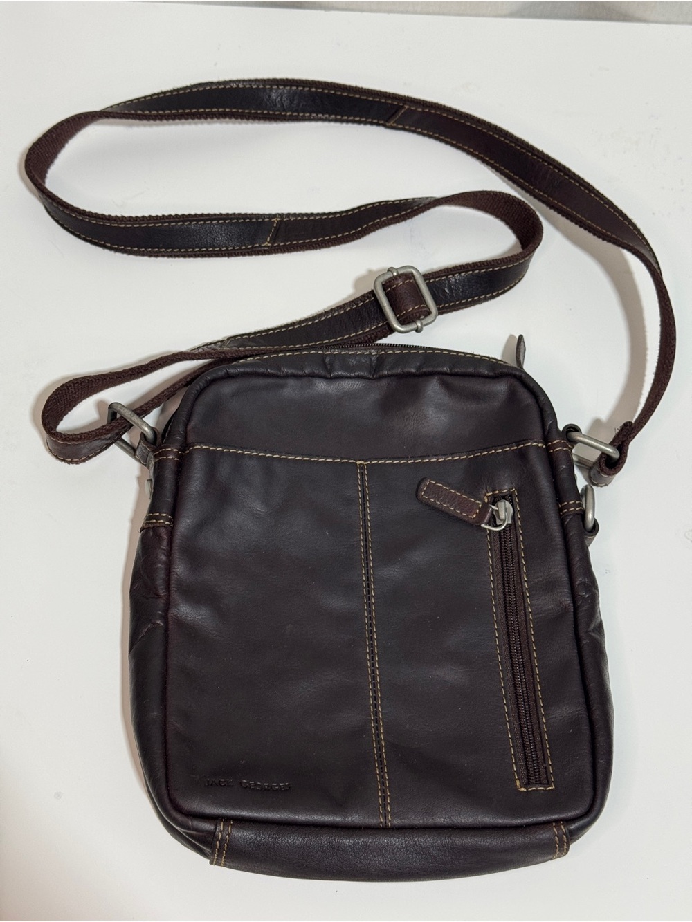 Jack Georges Men's Dark Brown Leather Crossbody Travel Bag  Zipper top closure